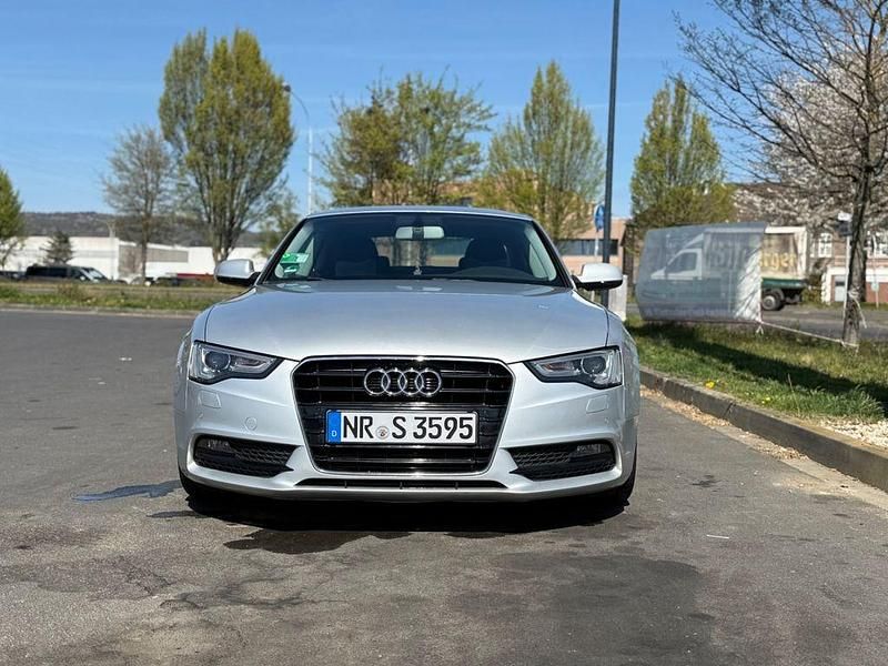 Gebraucht Audi A5 Sport 170 PS (125 kW) 2013 Silber Coupé