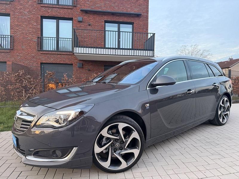 Gebraucht Opel Insignia OPC 250 PS (183 kW) 2014 Grau Kombi