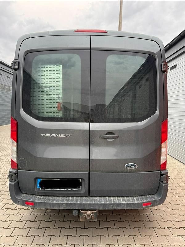 Second-hand Ford Transit 152 CP (111 kW) 2016 Andere farben Monovolum
