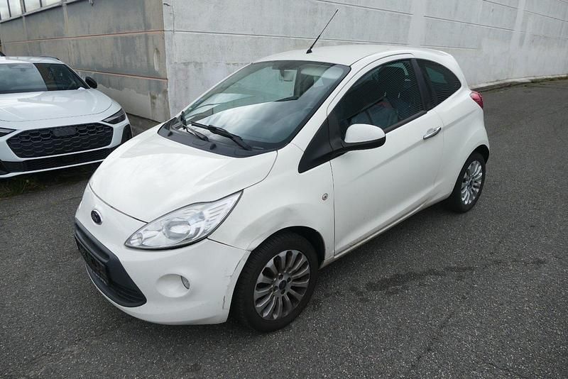 Gebraucht Ford Ka Titanium 69 PS (50 kW) 2010 Weiß Kleinwagen