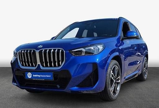 Neu BMW X1 326 PS (239 kW) 2025 Blau SUV