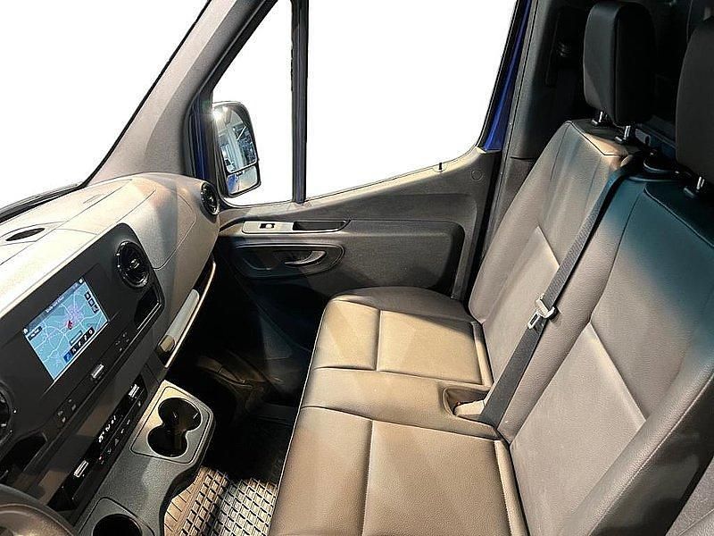Gebraucht Mercedes Sprinter 150 PS (110 kW) 2022 Atlantisblau Van