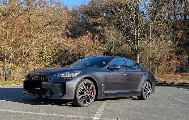 Gebraucht Kia Stinger GT 370 PS (272 kW) 2018 Grau Kleinwagen