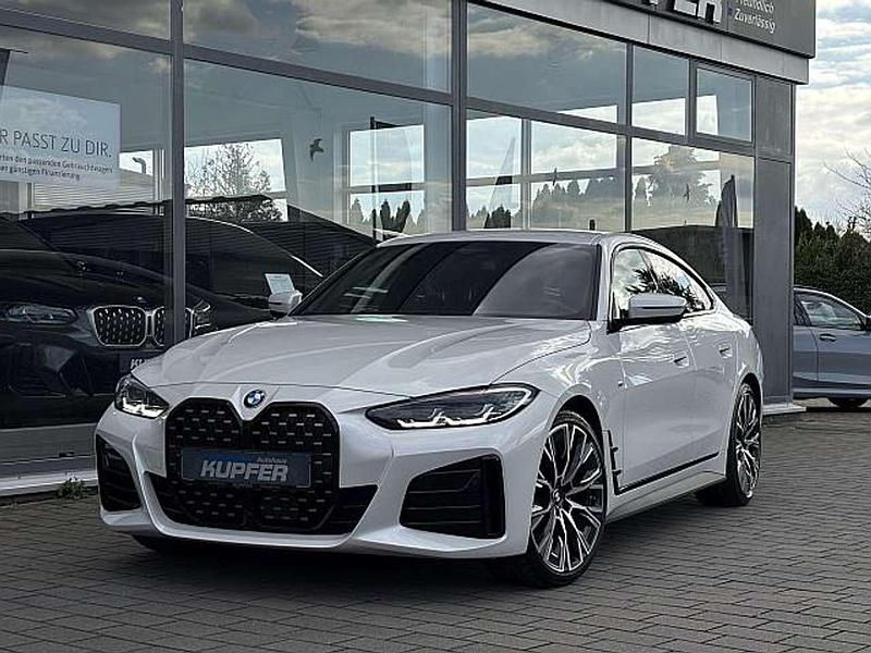 Mineralweiss Gebraucht 2023 BMW 420 M Sport Coupé | 43.400 € (Fairer Preis) - Bild 1/4