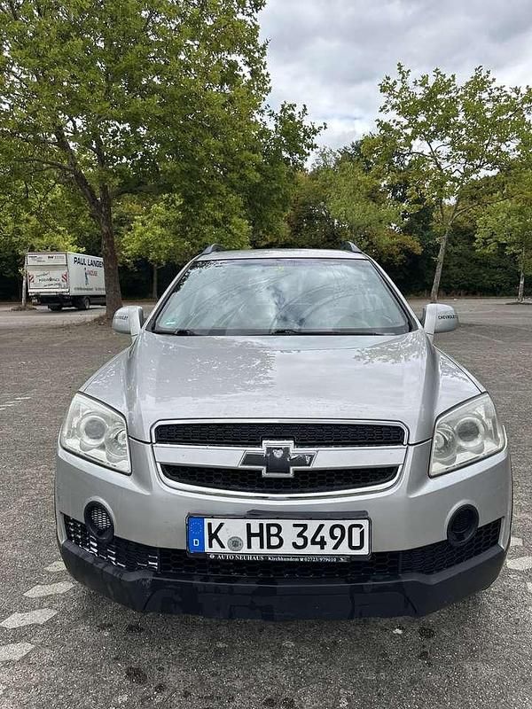 Gebraucht 2007 Chevrolet Captiva LS SUV | 2.800 € (Fairer Preis) - Bild 1/4