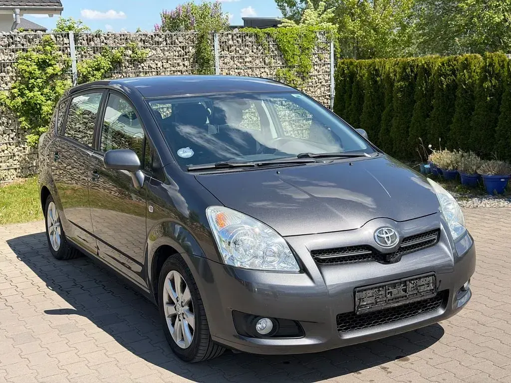 Gebraucht Toyota Corolla Verso 136 PS (100 kW) 2009 Grau Van / Kleinbus