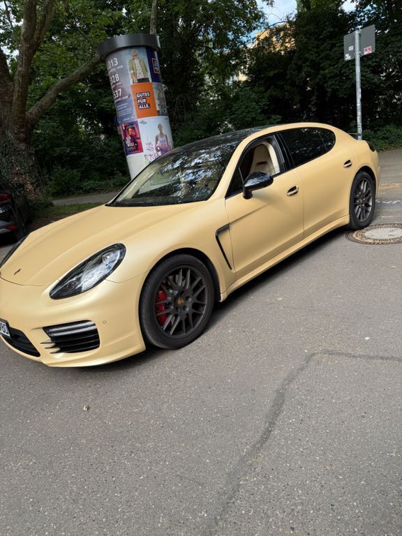 Beige Gebraucht 2014 Porsche Panamera Turbo Executive Limousine | 65.000 € (Fairer Preis) - Bild 1/4
