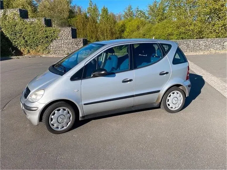 Gebraucht Mercedes A160 Classic 75 PS (55 kW) 2001 Silber Kleinwagen