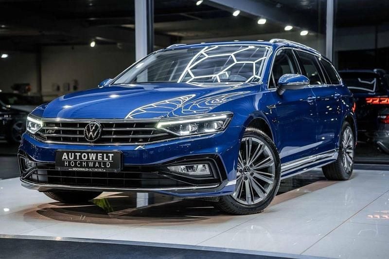 Gebraucht VW Passat Elegance 200 PS (147 kW) 2021 Blau Limousine