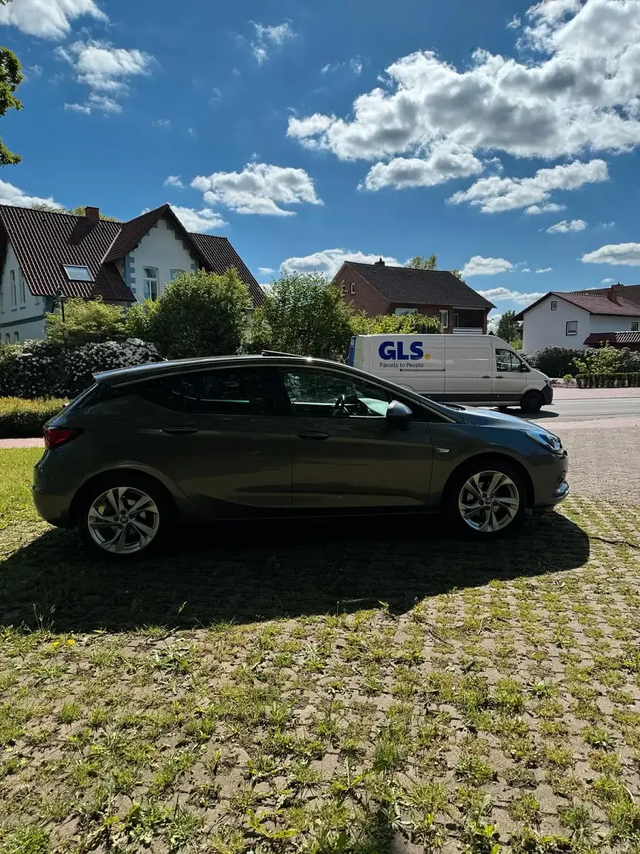 Gebraucht Opel Astra 150 PS (110 kW) 2019 Andere farben Limousine