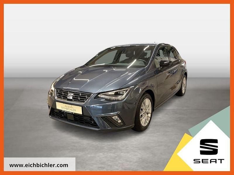 Magnetic grau Gebraucht 2024 Seat Ibiza FR-Line Limousine | 22.670 € (Fairer Preis) - Bild 1/4