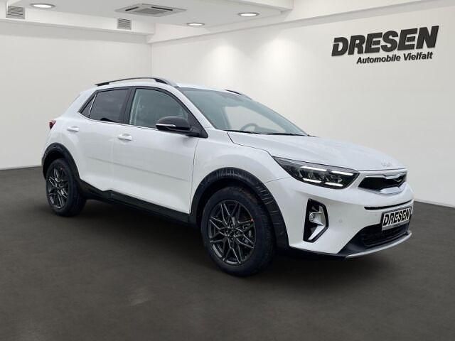 Gebraucht Kia Stonic 101 PS (74 kW) 2024 Andere farbe SUV
