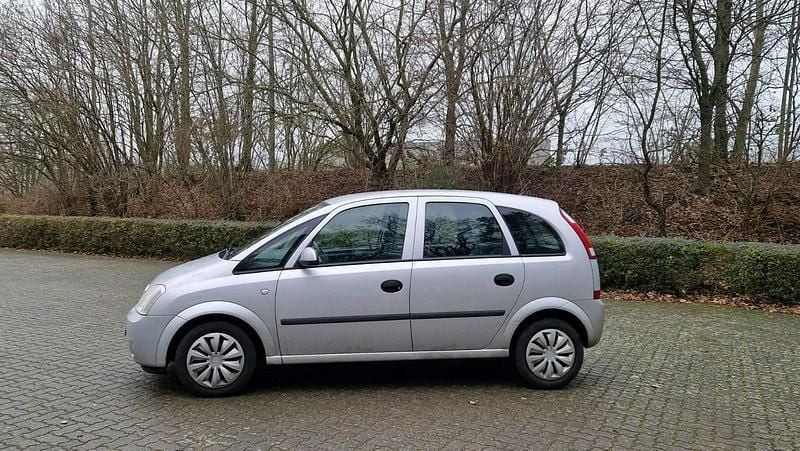 Gebraucht Opel Meriva 101 PS (74 kW) 2004 Grau Van / Kleinbus