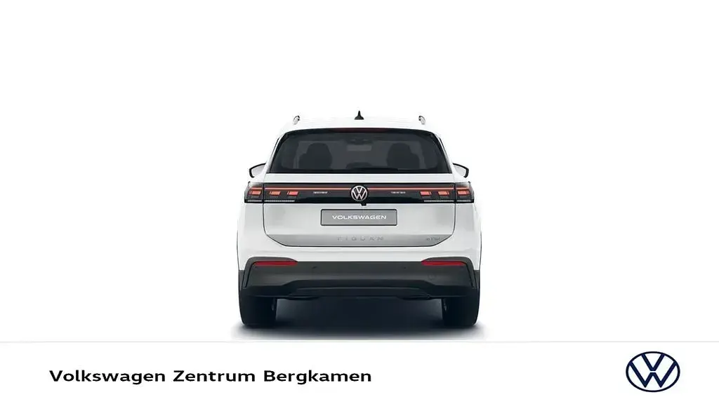 Gebraucht VW Tiguan Goal 131 PS (96 kW) 2025 Pure white SUV