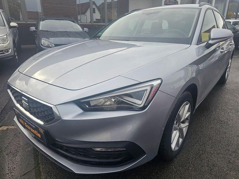Gebraucht Seat Leon Style 150 PS (110 kW) 2022 Silber Limousine