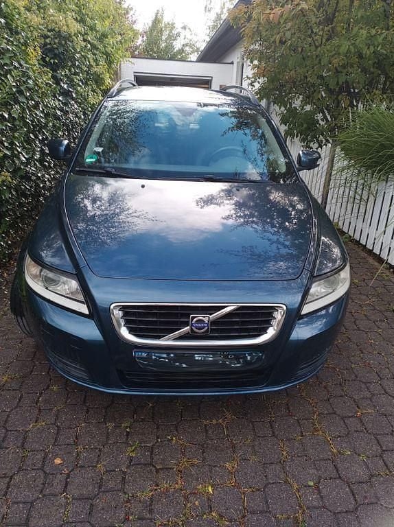 Blau Gebraucht 2007 Volvo V50 Kombi | 1.100 € (Guter Preis) - Bild 1/4
