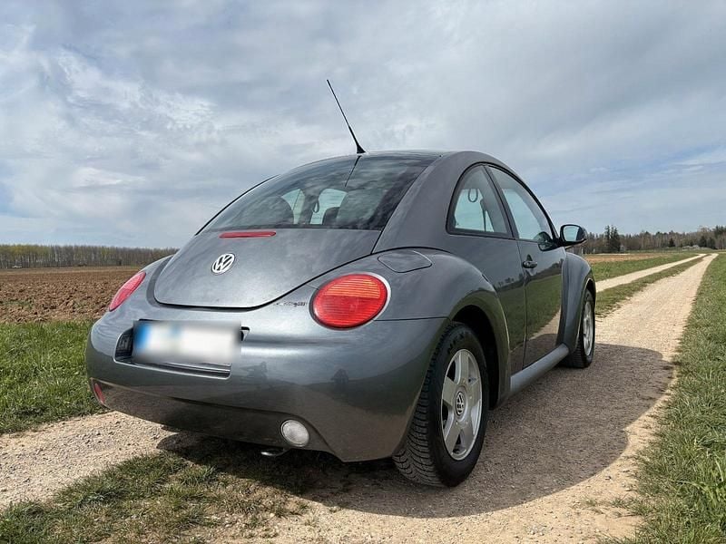 Gebraucht VW New Beetle Style 102 PS (75 kW) 2003 Grau Kleinwagen