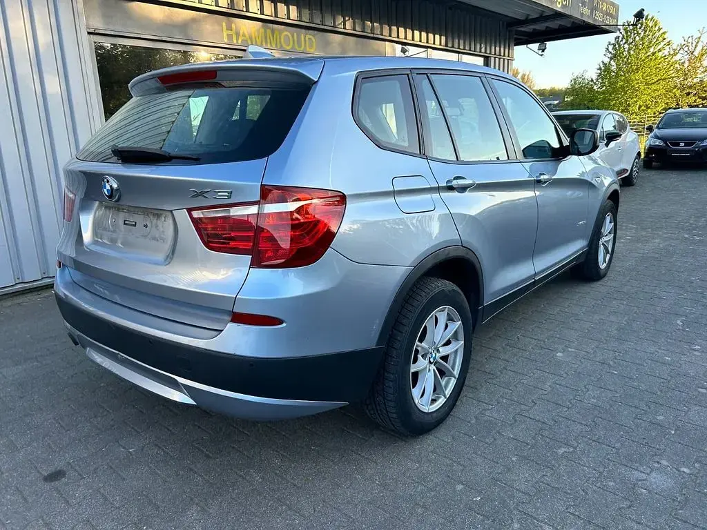 Gebraucht BMW X3 184 PS (135 kW) 2011 Blau SUV