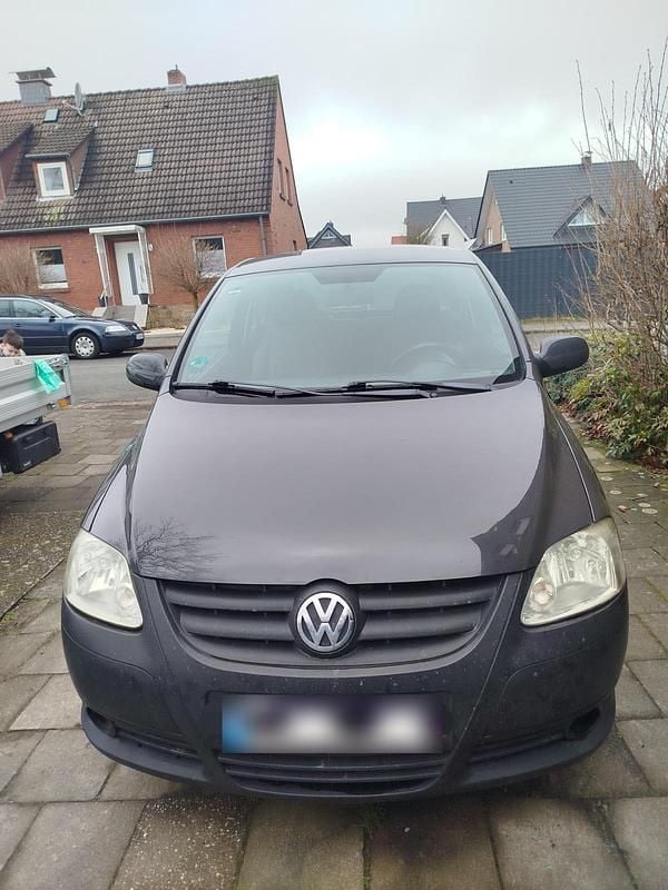 Gebraucht VW Fox 54 PS (39 kW) 2004 Grau Kleinwagen