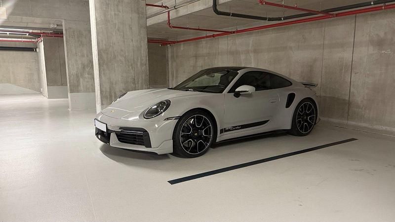 Grau Gebraucht 2023 Porsche 911 Turbo Coupé | 199.000 € (Fairer Preis) - Bild 1/4