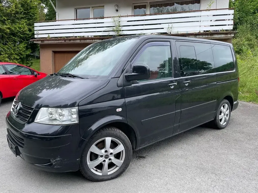 Gebraucht VW Multivan Comfortline 174 PS (127 kW) 2008 Schwarz Van / Kleinbus
