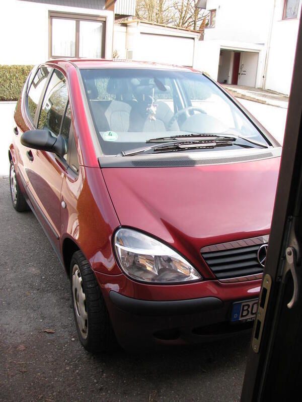 Gebraucht Mercedes A140 Classic 82 PS (60 kW) 2002 Rot metallic Limousine