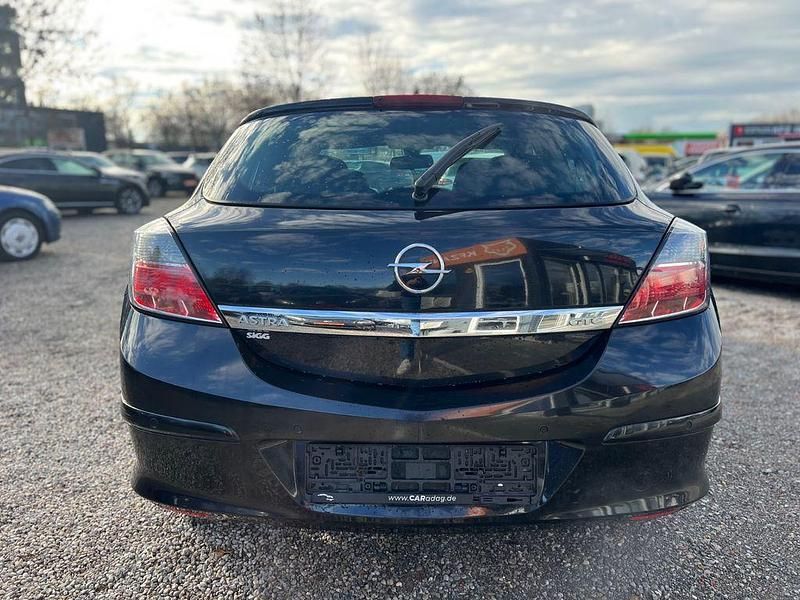 Gebraucht Opel Astra GTC Innovation 116 PS (85 kW) 2008 Schwarz Coupé