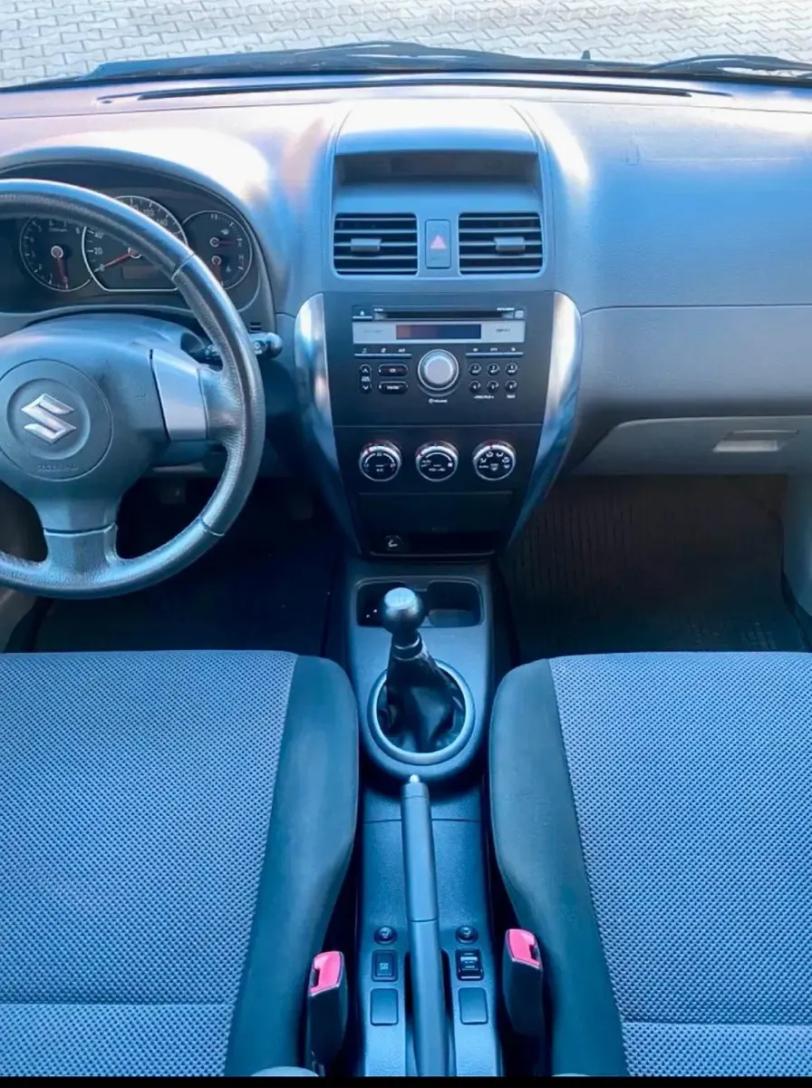Gebraucht Suzuki SX4 107 PS (78 kW) 2009 Grau Limousine