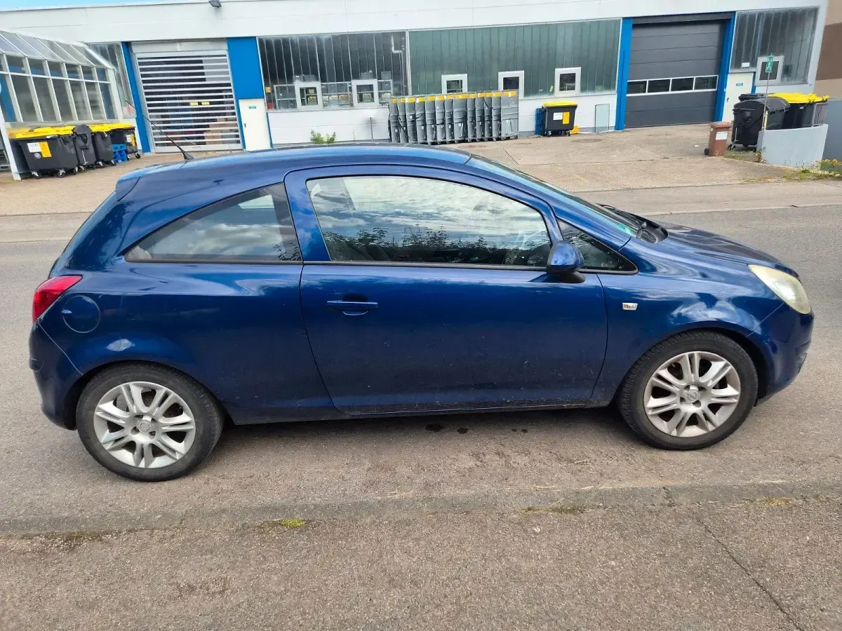 Gebraucht Opel Corsa 80 PS (58 kW) 2008 Blau Kleinwagen