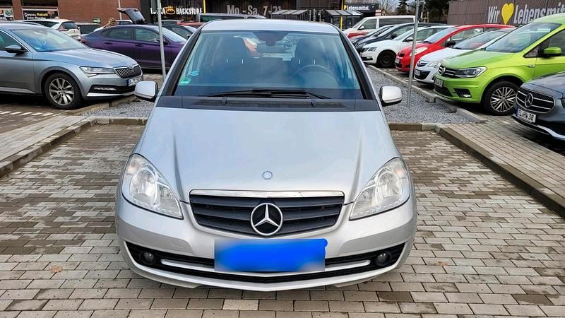 Gebraucht Mercedes A160 2009 Silber Kleinwagen