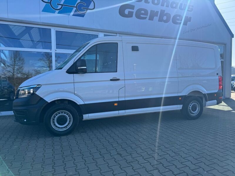 Weiß Gebraucht 2021 VW Crafter Van | 28.950 € (Etwas zu teuer) - Bild 1/4