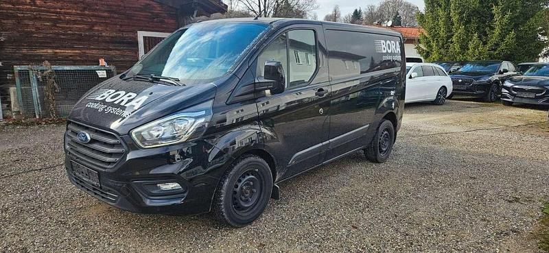 Gebraucht Ford Transit Custom Trend 131 PS (96 kW) 2020 Agate black Van / Kleinbus