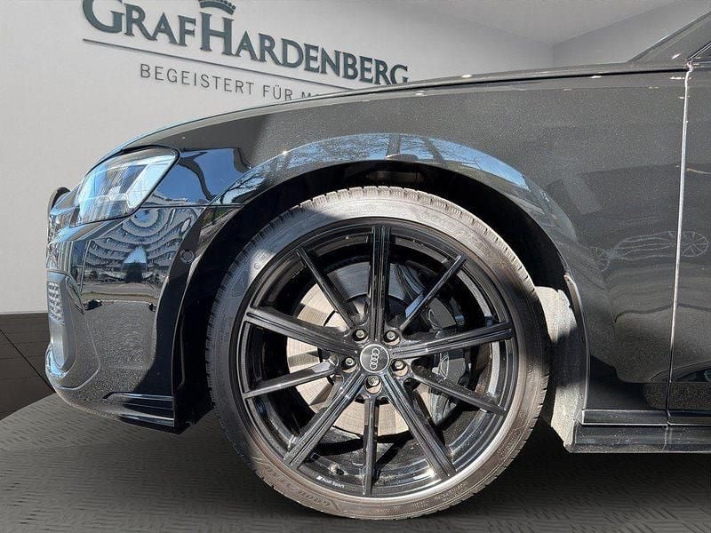 Gebraucht Audi S8 Ambiente 571 PS (419 kW) 2024 Mythosschwarz metallic Limousine