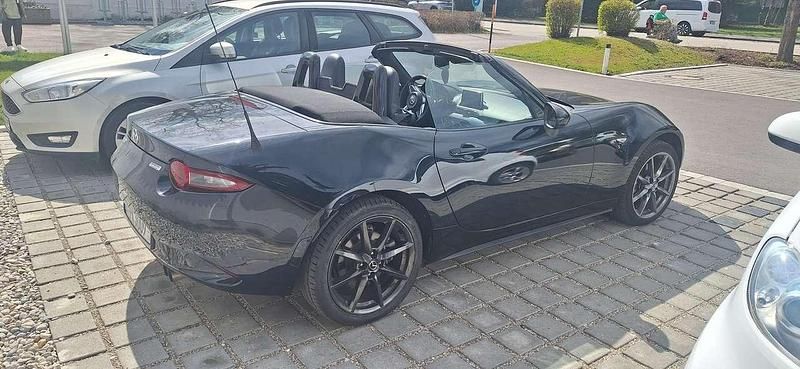 Gebraucht Mazda MX5 Exclusive-Line 160 PS (117 kW) 2016 Schwarz Cabrio