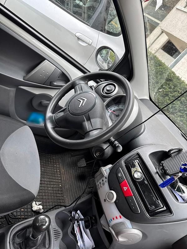 Gebraucht Citroën C1 69 PS (50 kW) 2010 Weiß Kleinwagen