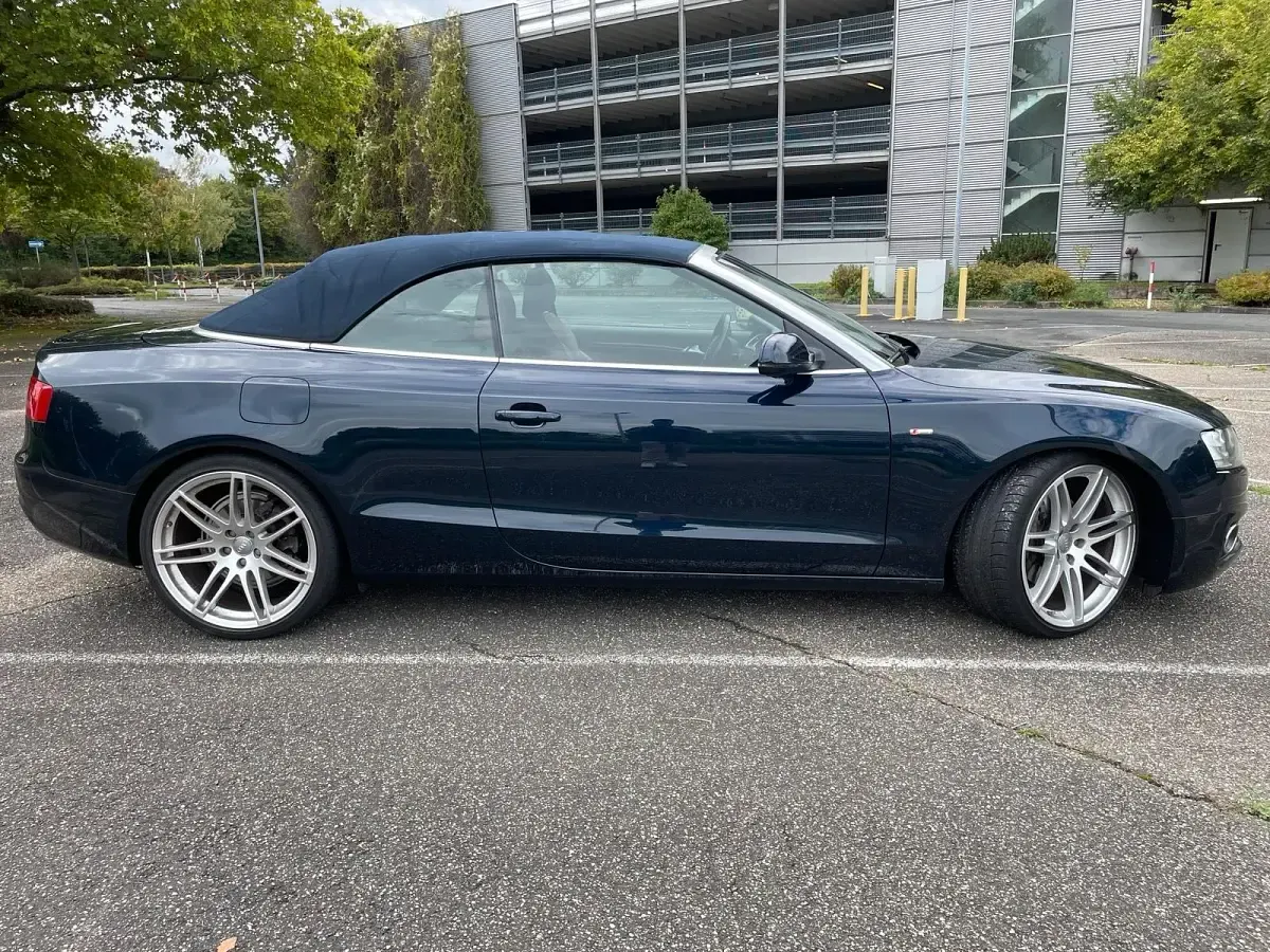 Gebraucht Audi A5 Cabriolet 190 PS (139 kW) 2009 Blau Cabrio