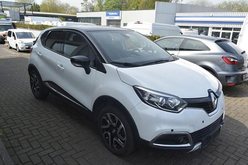 Schwarz Gebraucht 2016 Renault Captur Crossborder SUV | 8.550 € (Guter Preis) - Bild 1/4