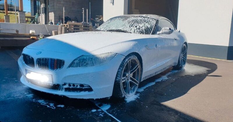 Gebraucht BMW Z4 Performance 306 PS (225 kW) 2010 Braun Cabrio