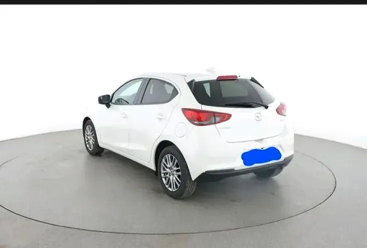 Gebraucht Mazda 2 90 PS (66 kW) 2021 Weiß Limousine