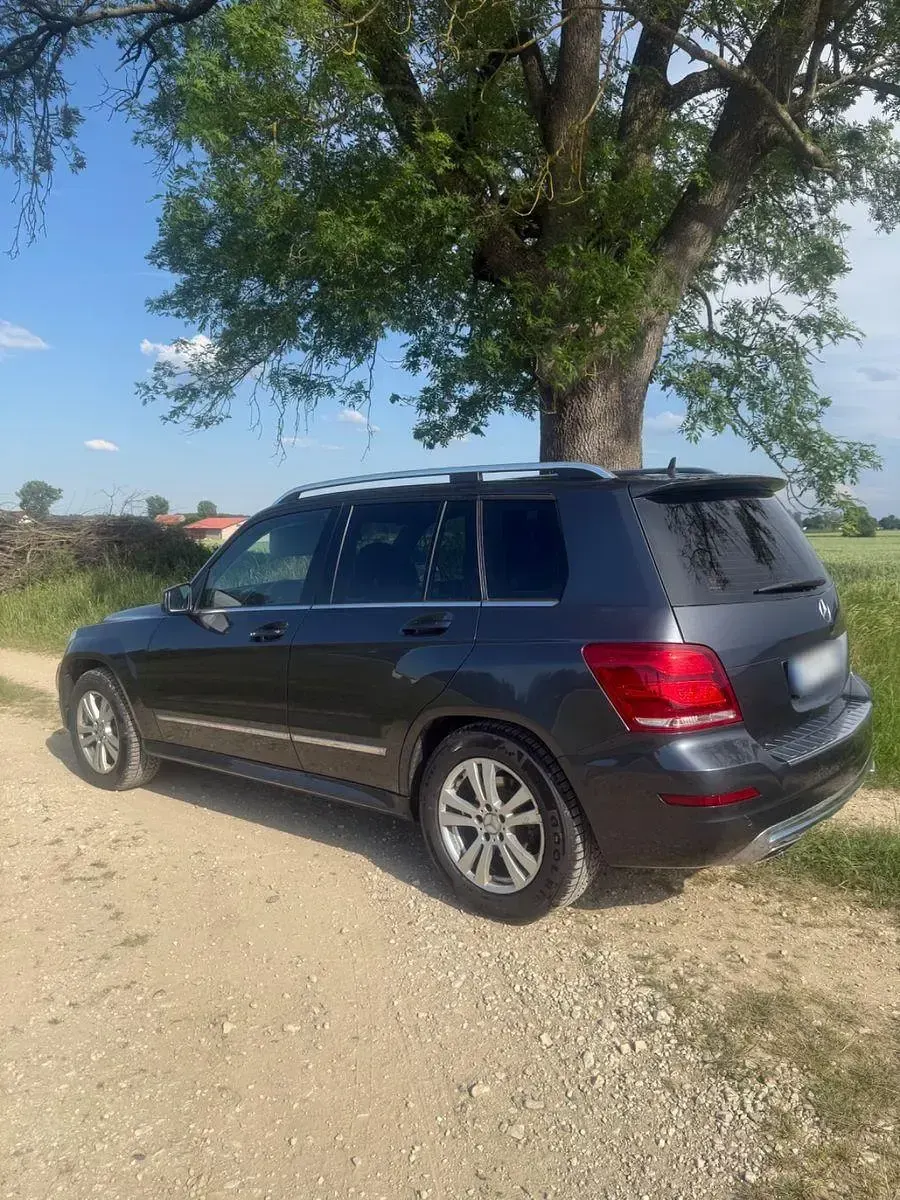 Gebraucht Mercedes GLK250 204 PS (150 kW) 2013 Schwarz SUV