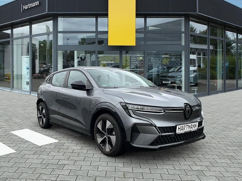 Gebraucht Renault Megane E-Tech Equilibre 96 kW (131 PS) 2022 Grau Limousine
