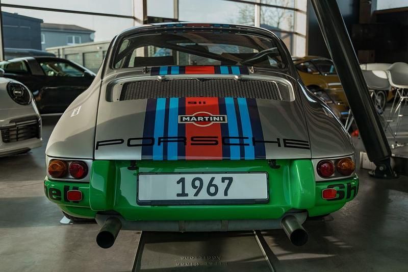 Gebraucht Porsche 911 185 PS (136 kW) 1969 Silber metallicschwarz Coupé