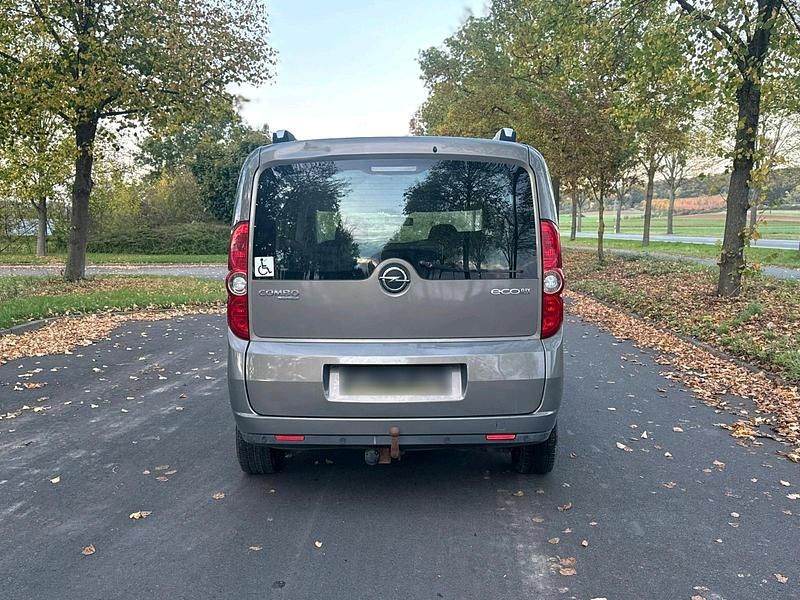 Usata Opel Combo 2012 Monovolume