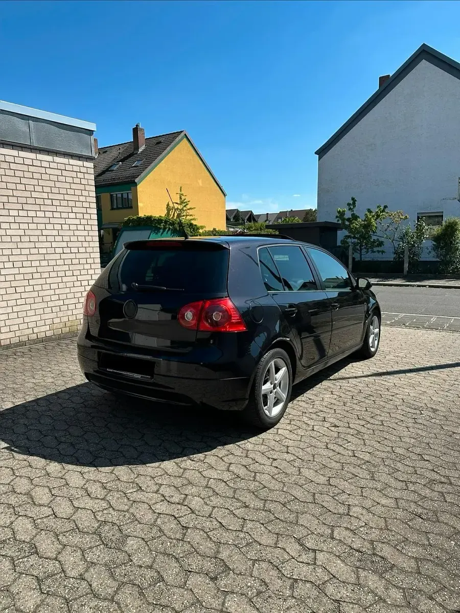 Gebraucht VW Golf V GT 140 PS (102 kW) 2007 Schwarz Limousine