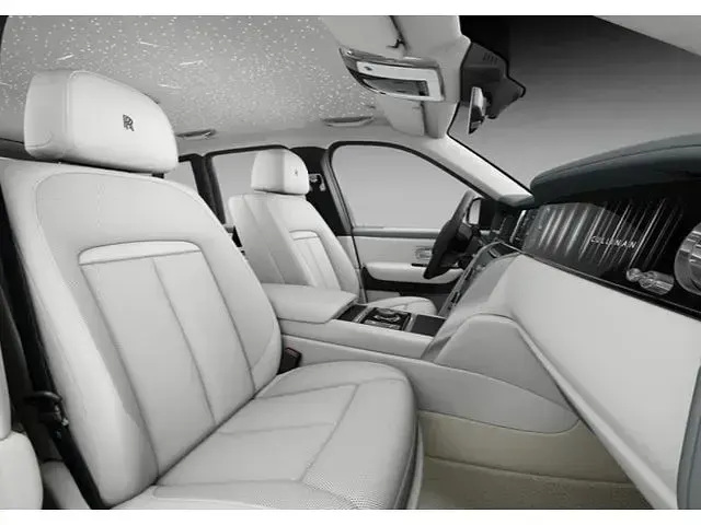 Neu Rolls Royce Cullinan 544 PS (400 kW) 2026 Schwarz SUV