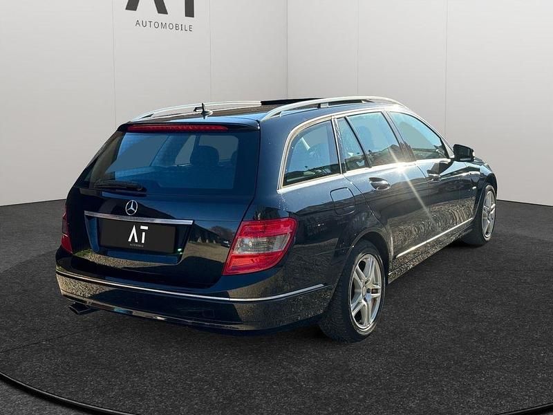 Gebraucht Mercedes C220 170 PS (125 kW) 2009 Schwarz Limousine