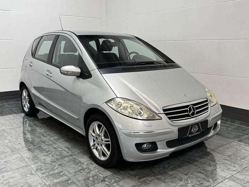 Silber Gebraucht 2005 Mercedes A170 Limousine | 1.990 € (Guter Preis) - Bild 1/4