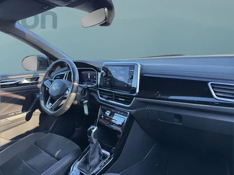 Gebraucht VW T-Roc 110 PS (80 kW) 2023 Schwarz SUV