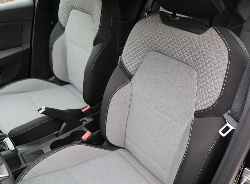 Gebraucht Renault Clio V 101 PS (74 kW) 2025 Blau Kleinwagen