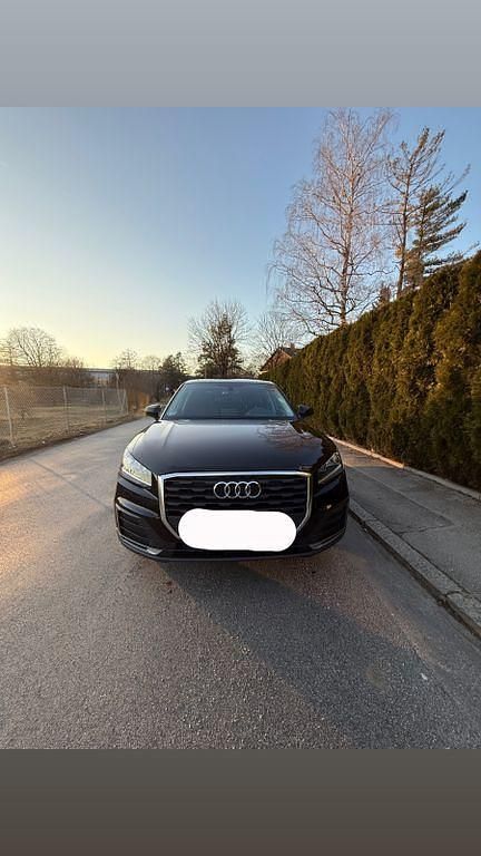 Gebraucht Audi Q2 S-Line 150 PS (110 kW) 2020 Schwarz SUV